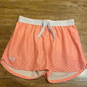 Under armour comfy athletic/workout shorts Girls size-12